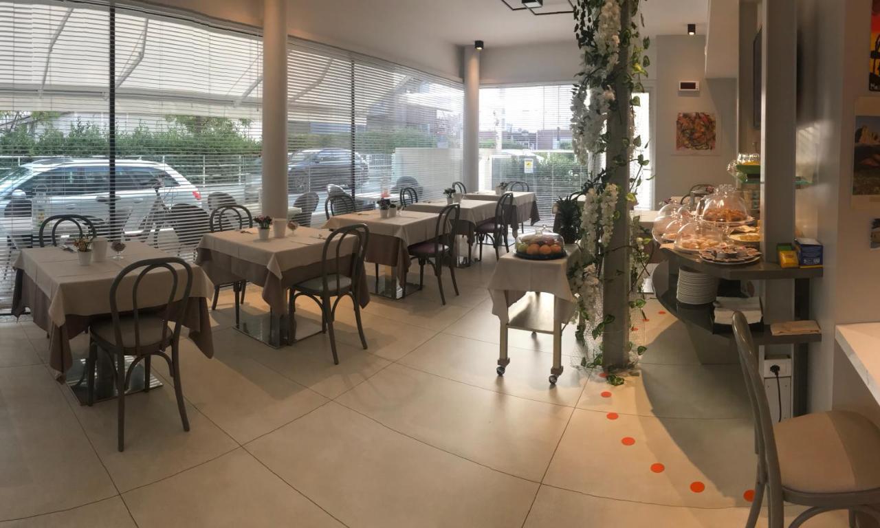 Hotel Villa Hermosa Ριτσόνε Εξωτερικό φωτογραφία